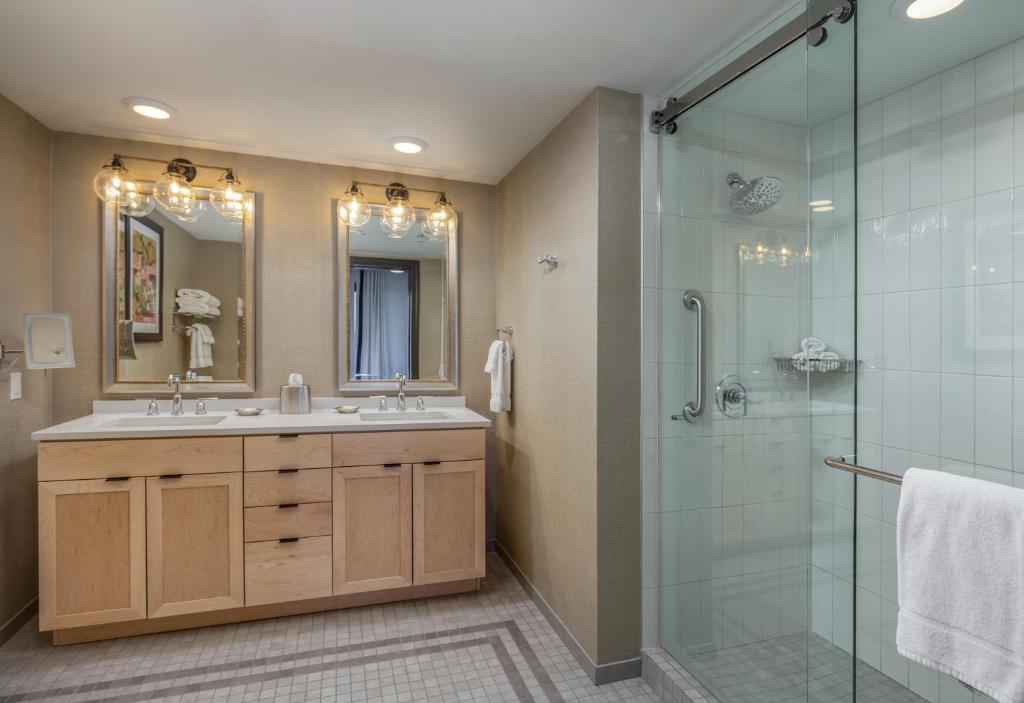 WorldMark Portland Waterfront Park - image 4