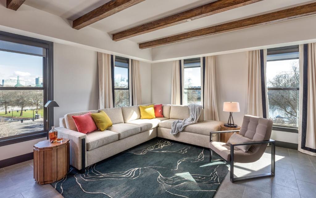 WorldMark Portland Waterfront Park - image 7