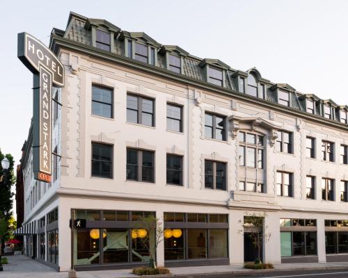 Hotel Grand Stark - image 3
