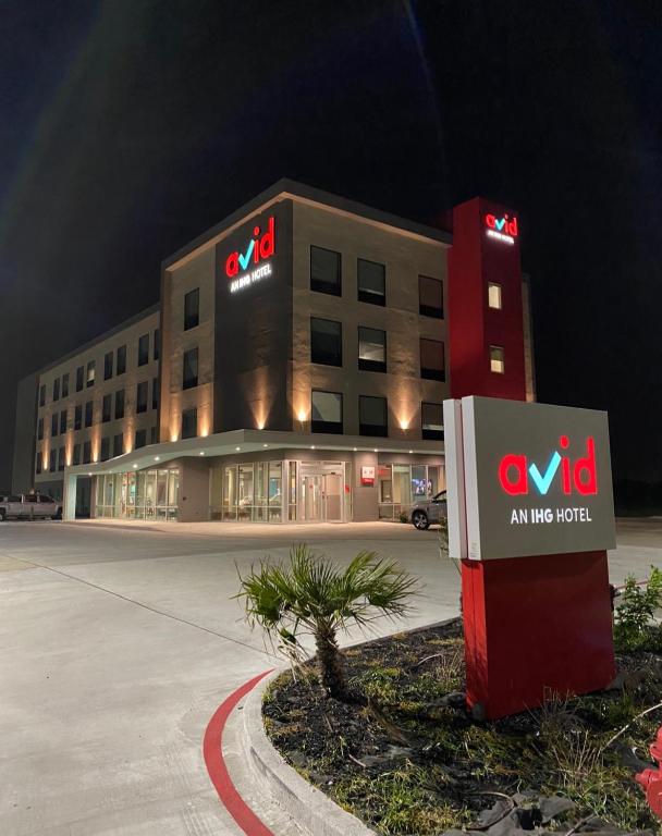 AVID Hotels Corpus Christi - Portland an IHG Hotel - image 7