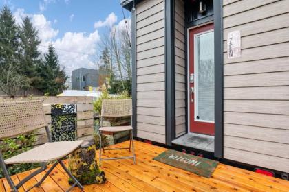 Tiny Digs Zen House - image 8