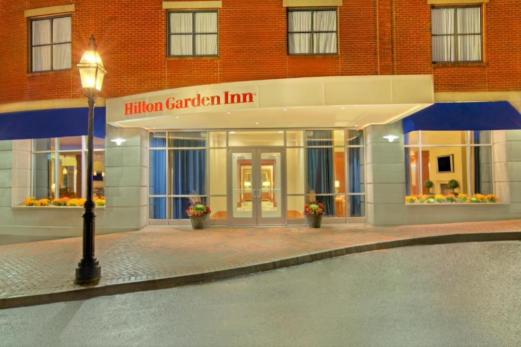 Hilton Garden Inn Portsmouth Downtown - main image