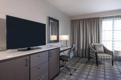 Hilton Garden Inn Portsmouth Downtown - image 17
