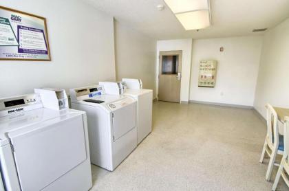 Motel 6-Portsmouth NH - image 20