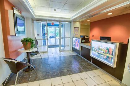 Motel 6-Portsmouth NH - image 5