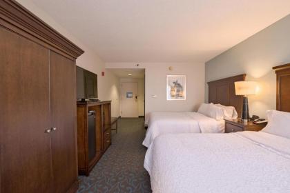 Hampton Inn Portsmouth Central - image 20