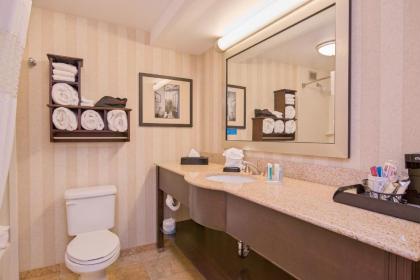Hampton Inn Portsmouth Central - image 3