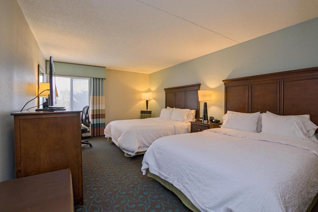 Hampton Inn Portsmouth Central - image 4