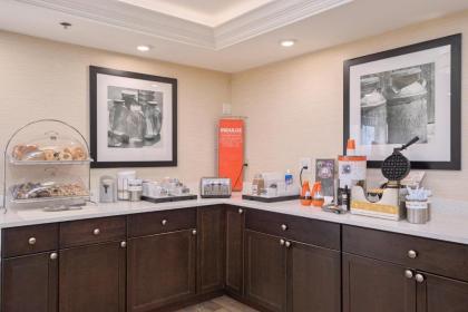 Hampton Inn Portsmouth Central - image 7