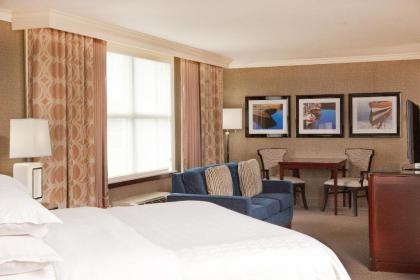 Sheraton Portsmouth Harborside Hotel - image 3
