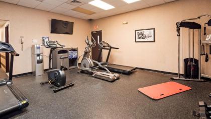 Best Western Plus Portsmouth Hotel & Suites - image 10