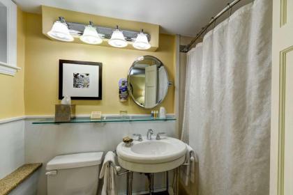 Port Inn and Suites Portsmouth Ascend Hotel Collection - image 7