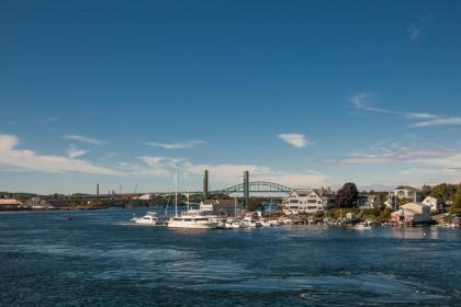 Ale House Inn - image 12