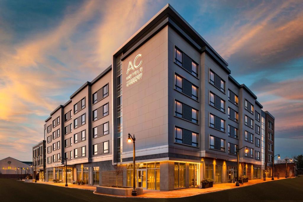 AC Hotel by Marriott Portsmouth Downtown/Waterfront - main image