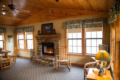 Long Lake Resort - image 12