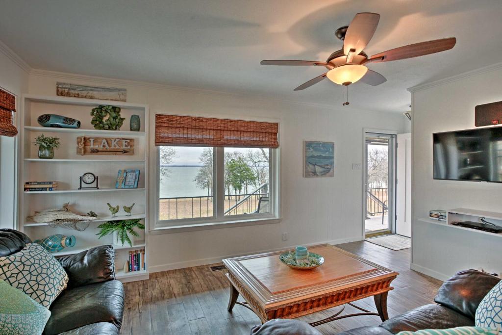 Pottsboro Condo with Lake Texoma Beach Access! - main image