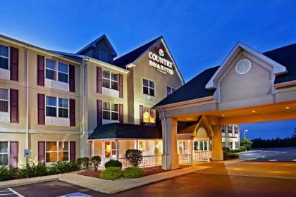 Country Inn & Suites by Radisson Frackville (Pottsville) PA - image 2