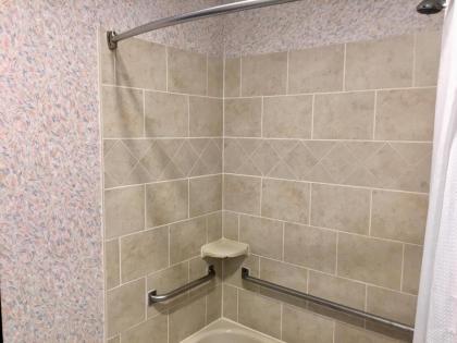 GuestHouse Inn & Suites Poulsbo - image 3