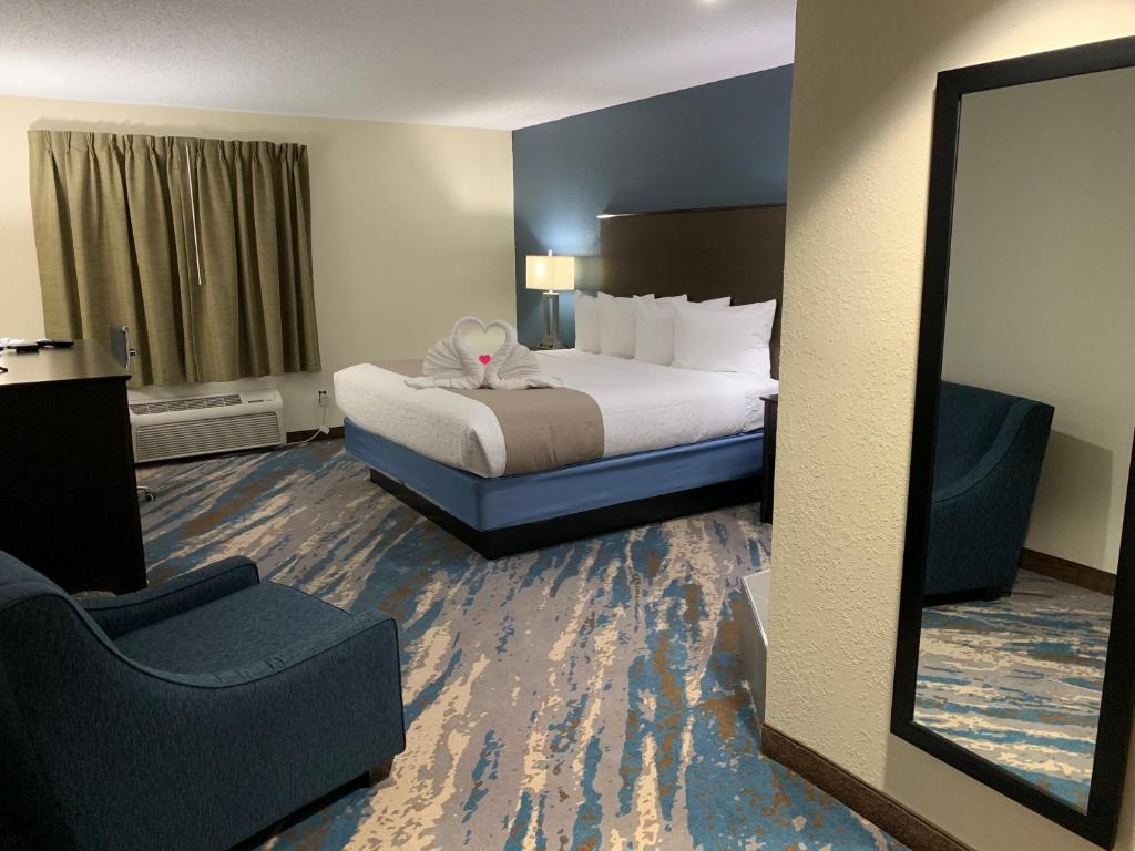 AmericInn by Wyndham Prairie du Chien - image 5