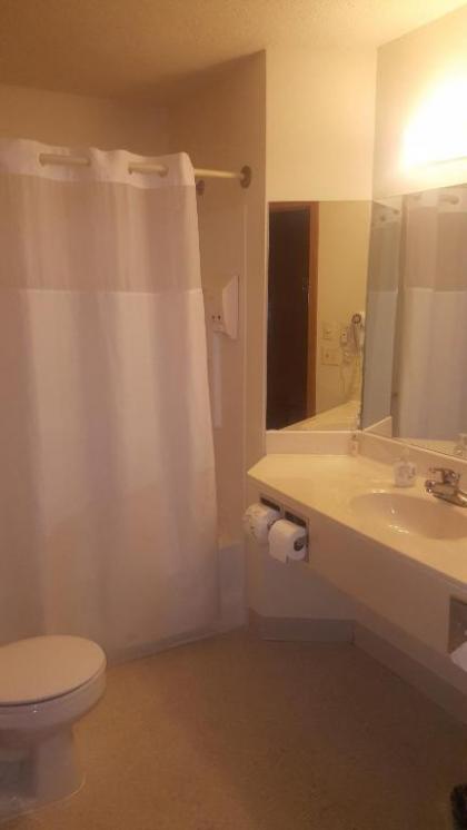Windsor Place Inn - image 9