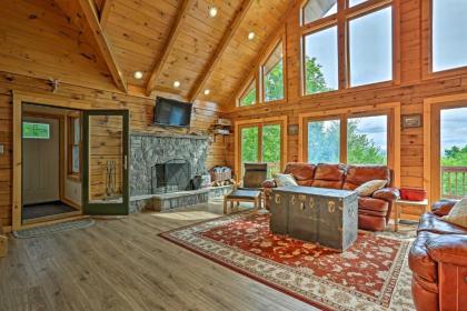 Catskills Home with Deck and Game Room 14 Mi to Ski! - image 3