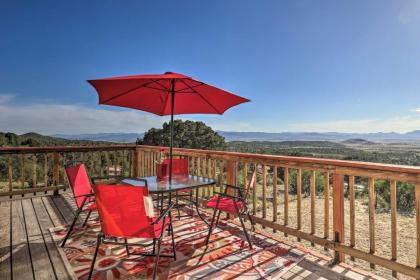 Secluded Mingus Mountain House with Deck Mtn Views!