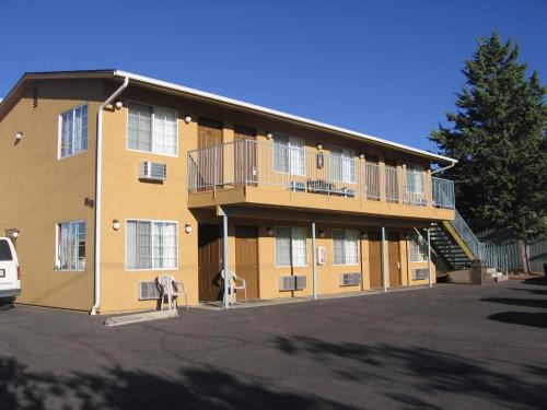 Heritage House Motel - main image