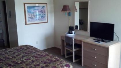 Heritage House Motel - image 4