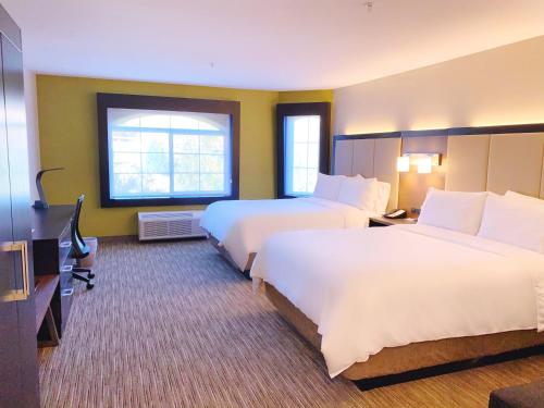 Holiday Inn Express Prescott an IHG Hotel - image 2