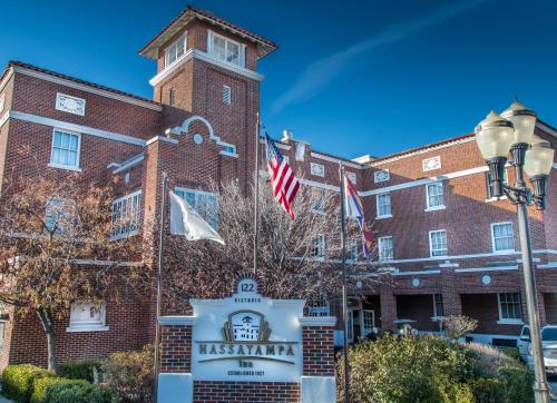 Hassayampa Inn - main image