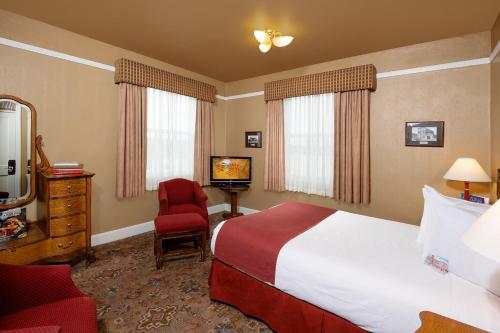 Hassayampa Inn - image 2
