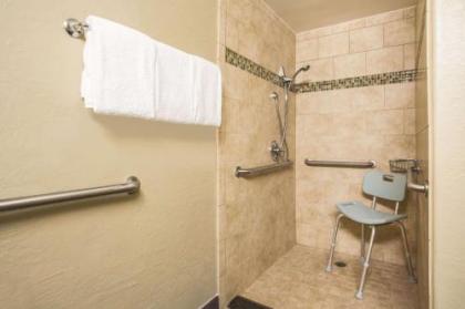 La Quinta by Wyndham Conference Center Prescott - image 3
