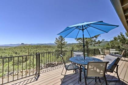 Prescott Hideaway with Deck Sauna and mountain Views Prescott