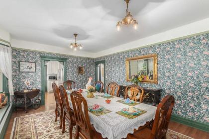 Historic Prescott Home with Yard Walk Downtown! - image 15
