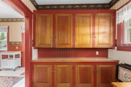 Historic Prescott Home with Yard Walk Downtown! - image 7