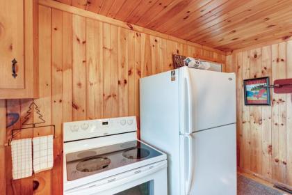 Musky Cabin - image 8