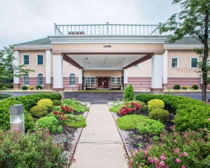 Clarion Hotel Princeton