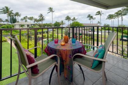 Alii Kai 8H top floor corner ocean view pool hot tub BBQ free parking Princeville