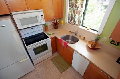 Sealodge G8-oceanfront views and top floor privacy pool near secluded beach. - image 13