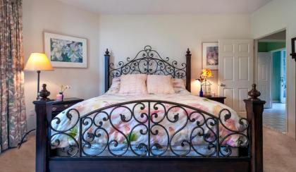 Emmalani 411 - AC spacious golf course view close to beach! - image 17