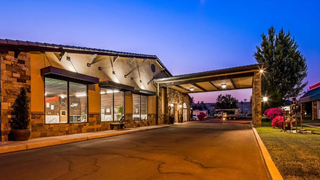 Best Western Prineville Inn - main image