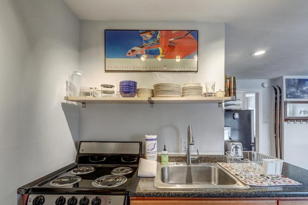 Depot Street Condo - image 3