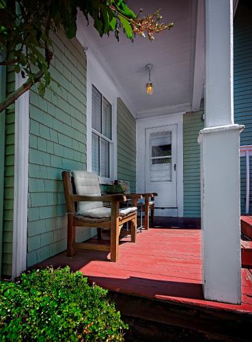 The Waterford Inn - image 3