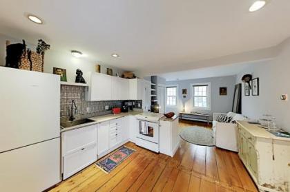 10LAWSTU condo