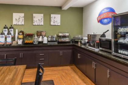 Baymont by Wyndham Pueblo - image 12