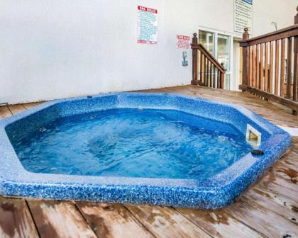 Clarion Inn Pueblo - image 13