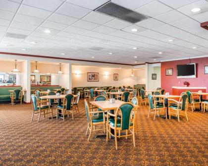 Clarion Inn Pueblo - image 2