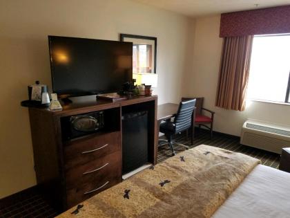 Best Western Plus Eagleridge Inn & Suites - image 15