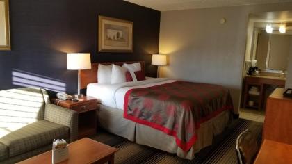 Ramada by Wyndham Pueblo - image 6