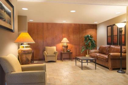Ramada by Wyndham Pueblo - image 9